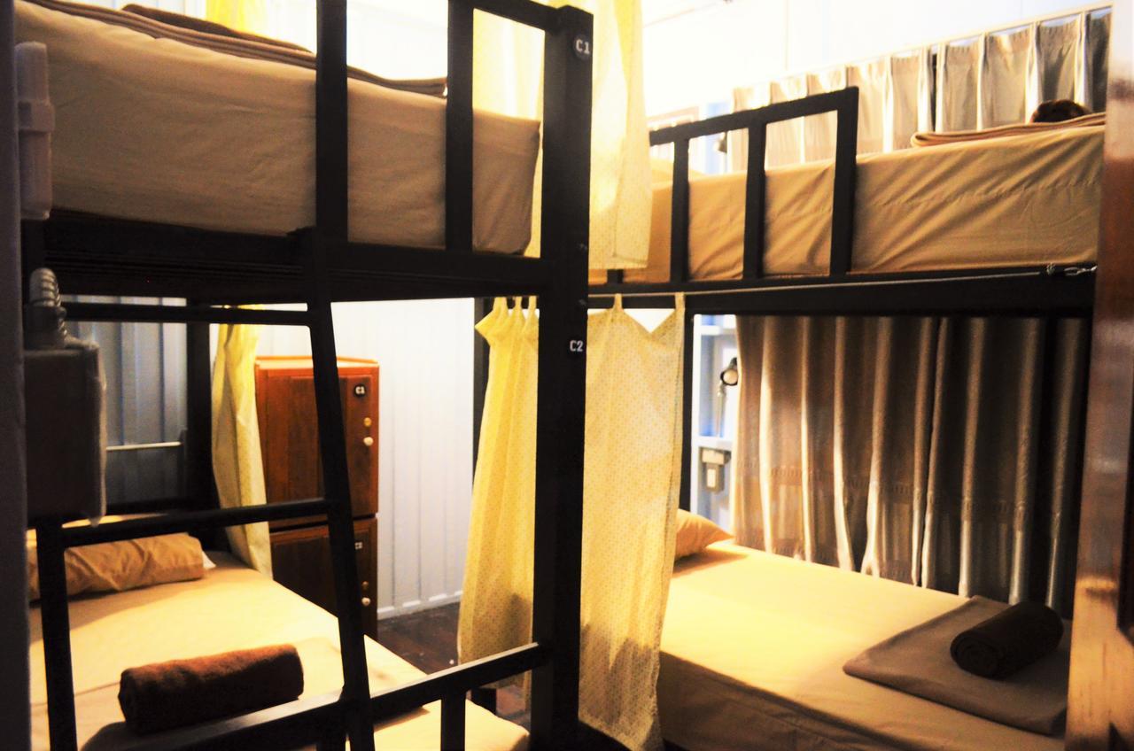 Banchan Hostel Phra Nakhon Si Ayutthaya Exterior foto